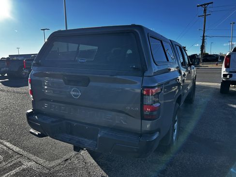 Used 2024 Nissan Frontier S w/ Technology Package image 5