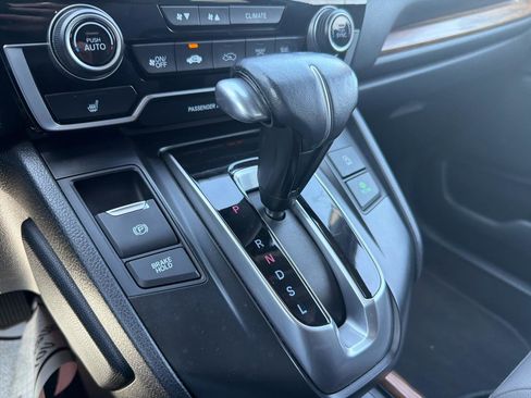 Used 2020 Honda CR-V Touring image 25