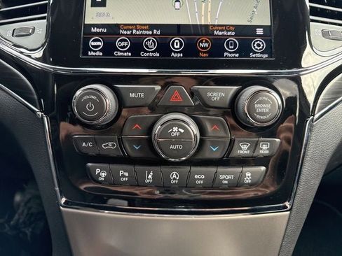 Used 2021 Jeep Grand Cherokee Limited w/ Quick Order Package 28K 80th AWD/4WD image 34