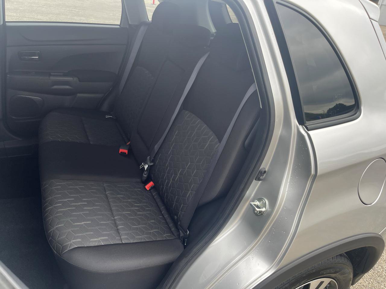 Used 2026 Mitsubishi Outlander Sport AWD image 26
