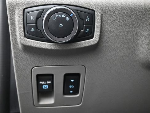 Used 2019 Ford F150 XLT w/ Equipment Group 302A Luxury image 21