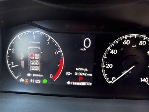 Certified 2025 Honda Pilot EX-L image 30
