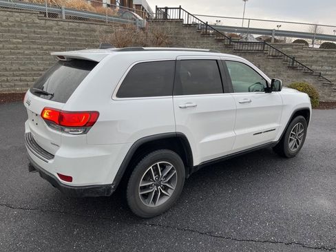 Used 2021 Jeep Grand Cherokee Limited w/ Luxury Group II image 9