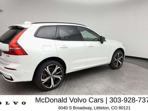 Used 2023 Volvo XC60 B5 Ultimate w/ Climate Package AWD/4WD image 2