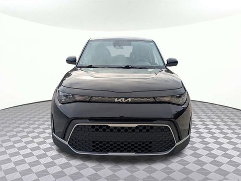 Used 2023 Kia Soul LX w/ Option Group 015 image 8