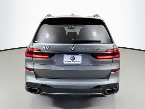 Used 2026 BMW X7 xDrive40i AWD/4WD image 6