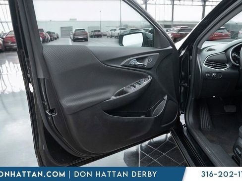 Used 2023 Chevrolet Malibu LT image 15