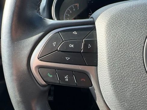 Certified 2019 Jeep Grand Cherokee Laredo AWD/4WD image 18