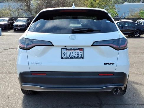 Certified 2023 Honda HR-V Sport image 5