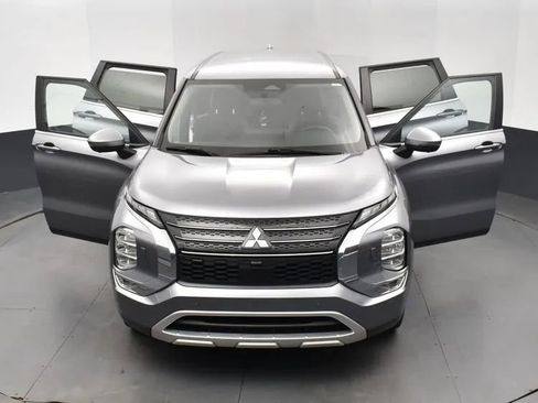 Used 2024 Mitsubishi Outlander Ralliart AWD/4WD image 10