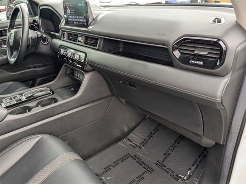 Used 2024 Honda Pilot EX-L image 28