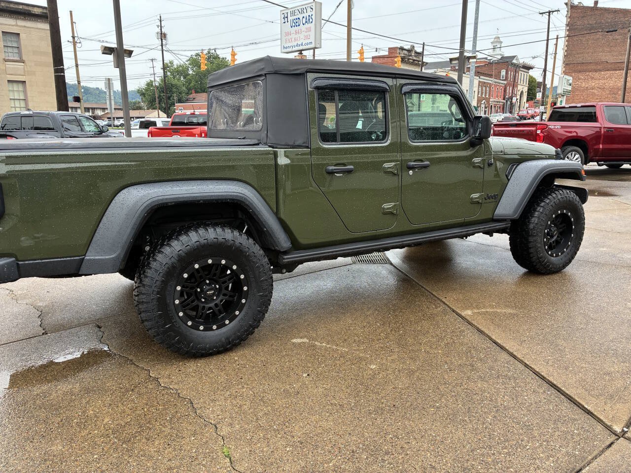 Used 2023 Jeep Gladiator Sport w/ Trailer Tow Package AWD/4WD image 7