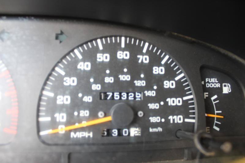 Used 1998 Toyota 4Runner Limited AWD/4WD image 33