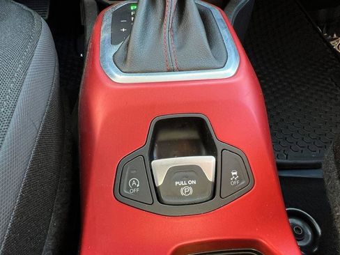 Used 2020 Jeep Renegade Trailhawk image 23