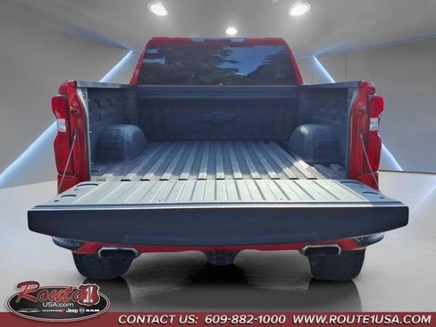 Used 2021 Chevrolet Silverado 1500 RST AWD/4WD image 24
