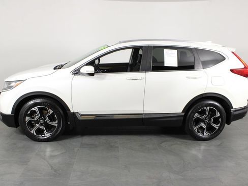 Used 2018 Honda CR-V Touring image 10