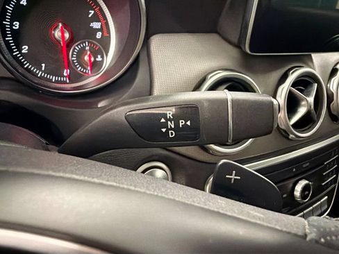 Certified 2020 Mercedes-Benz GLA 250 image 17