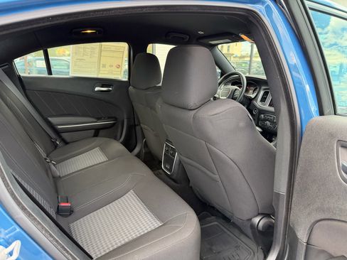 Used 2023 Dodge Charger SXT w/ Cold Weather Package image 17