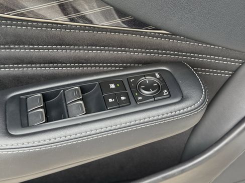 Used 2020 Lexus LS 500 image 26