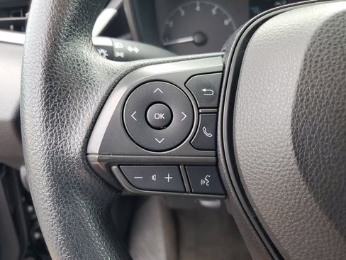 Used 2023 Toyota Corolla LE FWD image 11