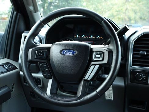 Used 2019 Ford F150 XLT w/ Equipment Group 301A Mid image 7