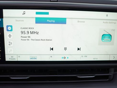 Certified 2025 Jeep Wrangler Unlimited Rubicon 4xe w/ Safety Group image 26