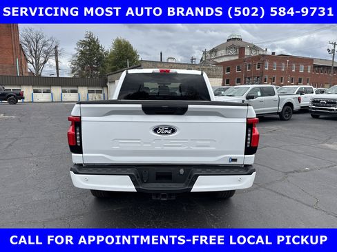 Used 2024 Ford F150 Lightning XLT image 7