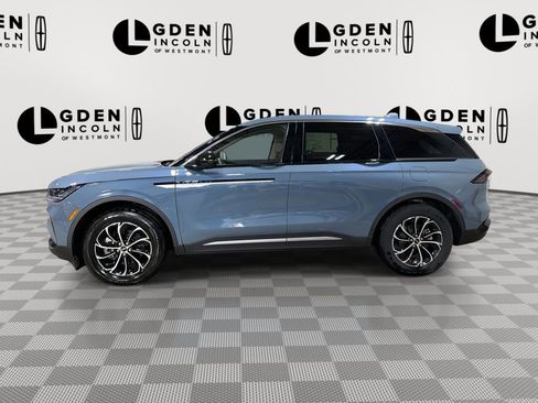 Certified 2025 Lincoln Nautilus Premier w/ Equipment Group 102A image 5