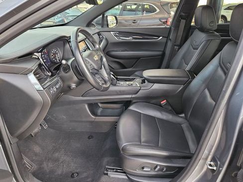 Certified 2022 Cadillac XT5 Premium Luxury w/ Technology Package image 11