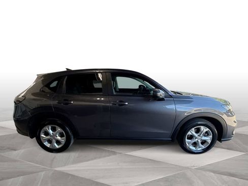 Used 2025 Honda HR-V LX image 9