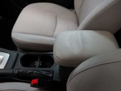 Used 2015 Subaru Forester 2.5i Premium image 8