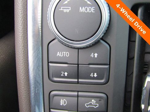 Used 2023 GMC Sierra 2500 SLT image 8