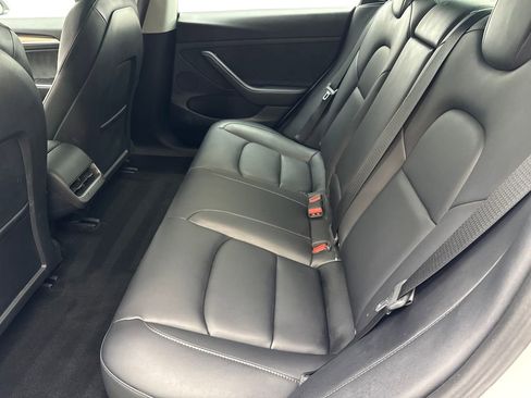 Used 2023 Tesla Model 3 Standard Range RWD image 31