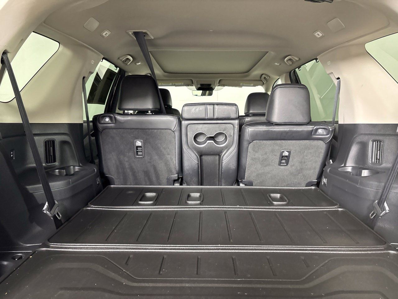 Used 2024 Honda Pilot Touring image 27