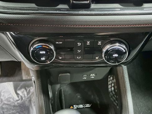 Used 2026 Chevrolet TrailBlazer RS w/ Convenience Package AWD/4WD image 15
