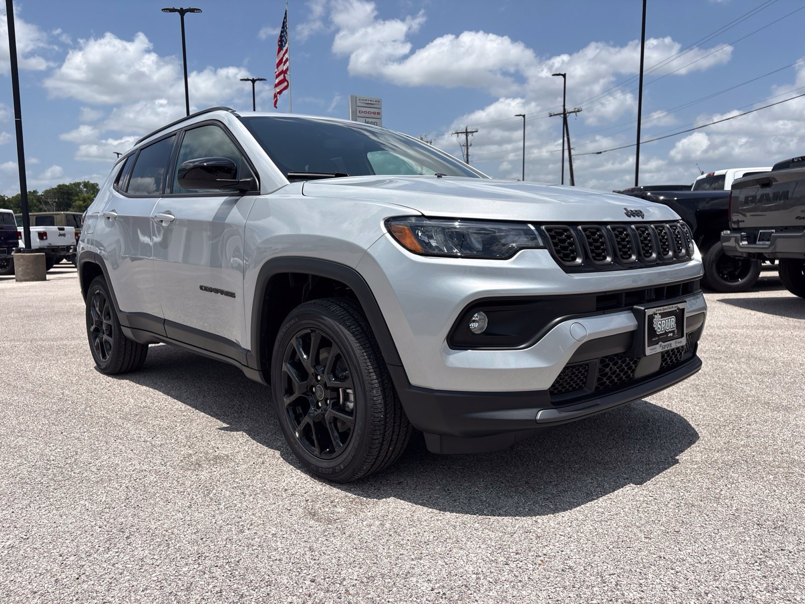 New 2026 Jeep Compass Latitude AWD/4WD image 8