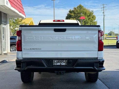 Used 2021 Chevrolet Silverado 1500 W/T w/ WT Value Package image 4