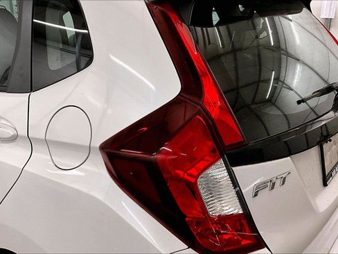 Used 2019 Honda Fit LX image 28