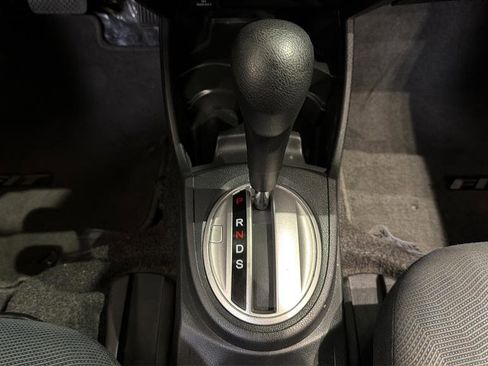 Used 2010 Honda Fit Sport image 23