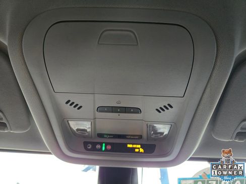 Used 2020 GMC Acadia SLT w/ Driver Alert Package II image 42