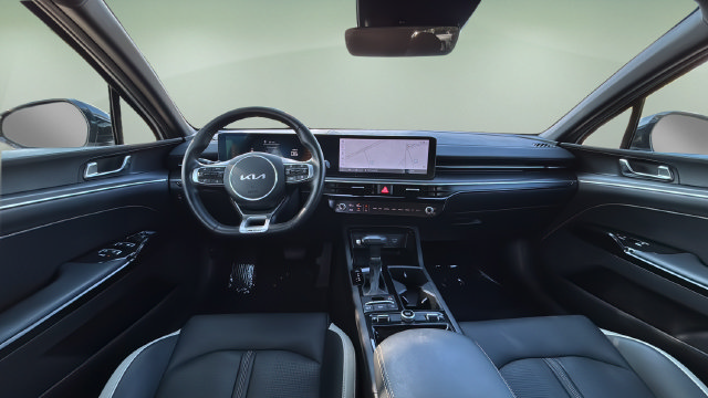 Used 2025 Kia K5 GT-Line FWD image 16
