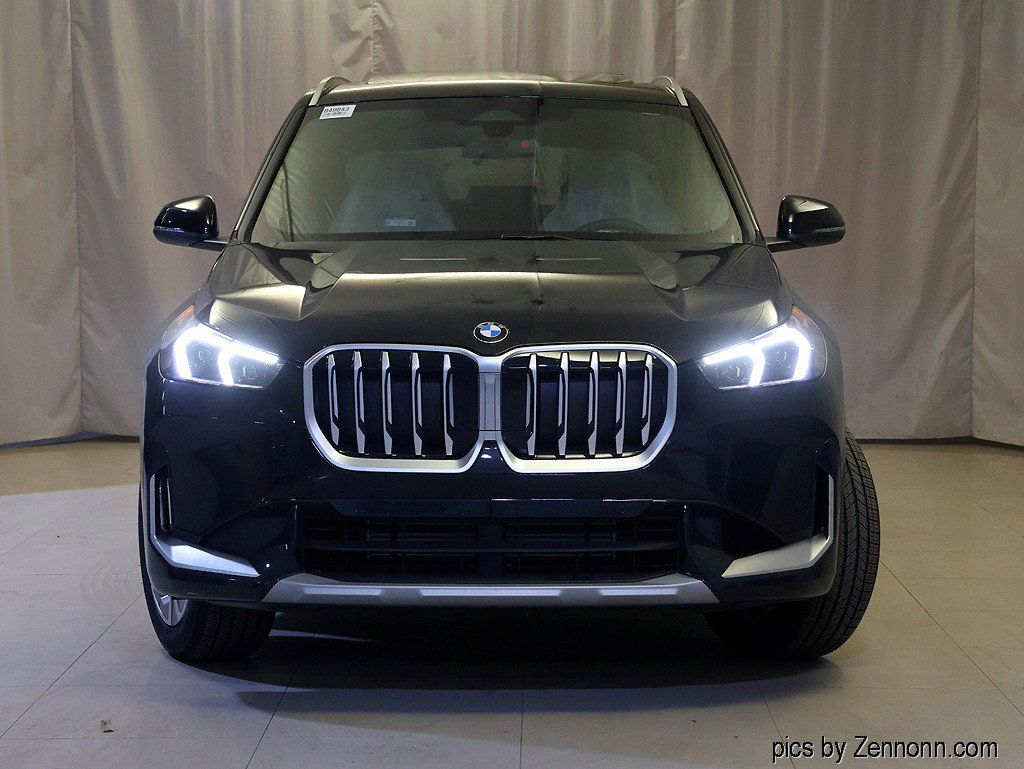 Used 2027 BMW X1 xDrive28i AWD/4WD image 5