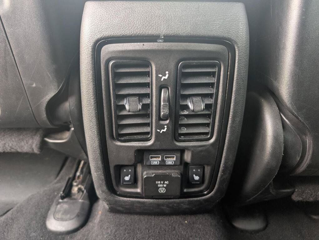 Used 2024 Dodge Durango GT AWD/4WD image 19