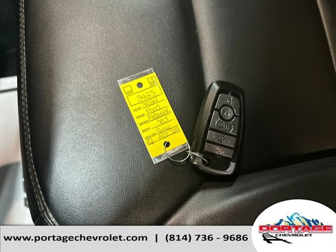Used 2024 Ford Explorer XLT w/ Equipment Group 202A RWD image 31