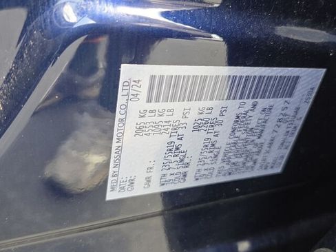 Used 2024 Nissan Rogue SL w/ SL Premium Package FWD image 7