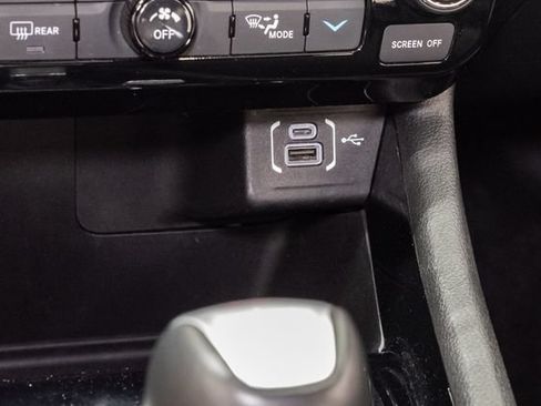 Certified 2025 Jeep Compass Limited AWD/4WD image 22