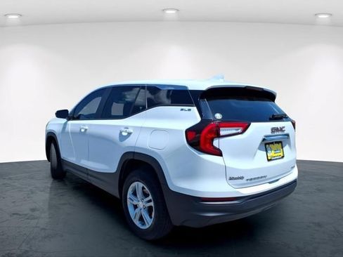 Used 2023 GMC Terrain SLE AWD/4WD image 13