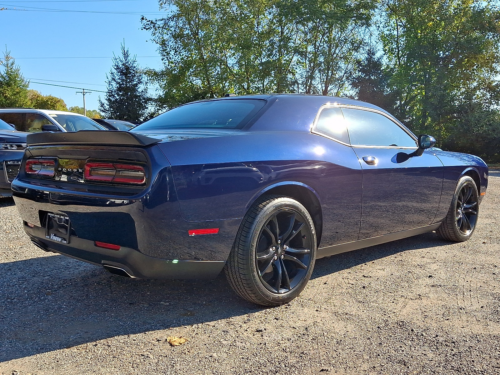 Used 2017 Dodge Challenger SXT w/ Blacktop Package RWD image 6