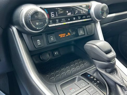 Used 2019 Toyota RAV4 XLE w/ Convenience Package AWD/4WD image 41
