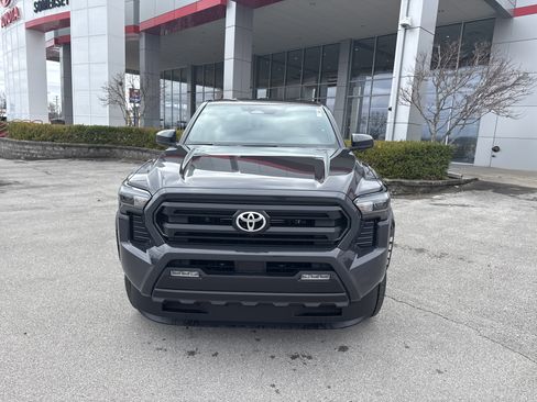 New 2026 Toyota Tacoma SR5 image 8
